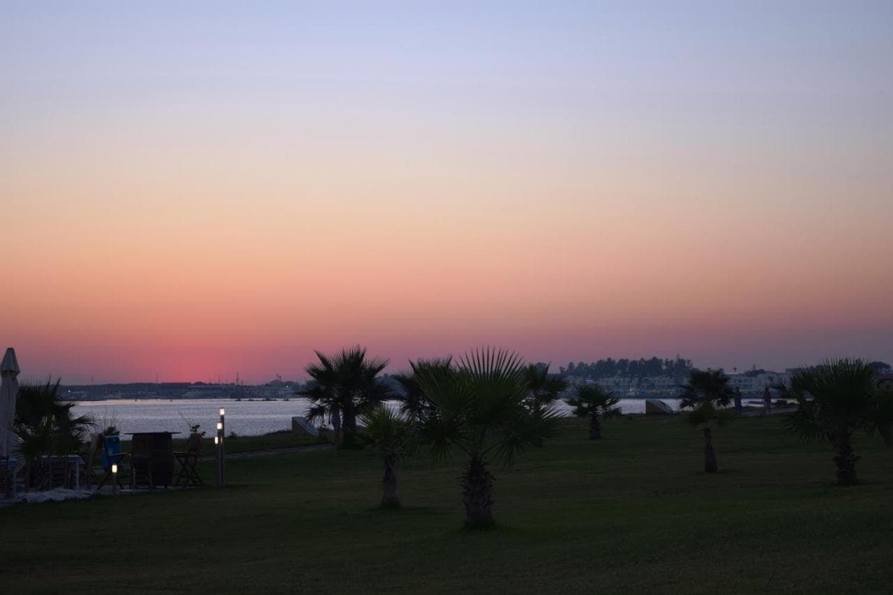 Amphora Hotel & Suites