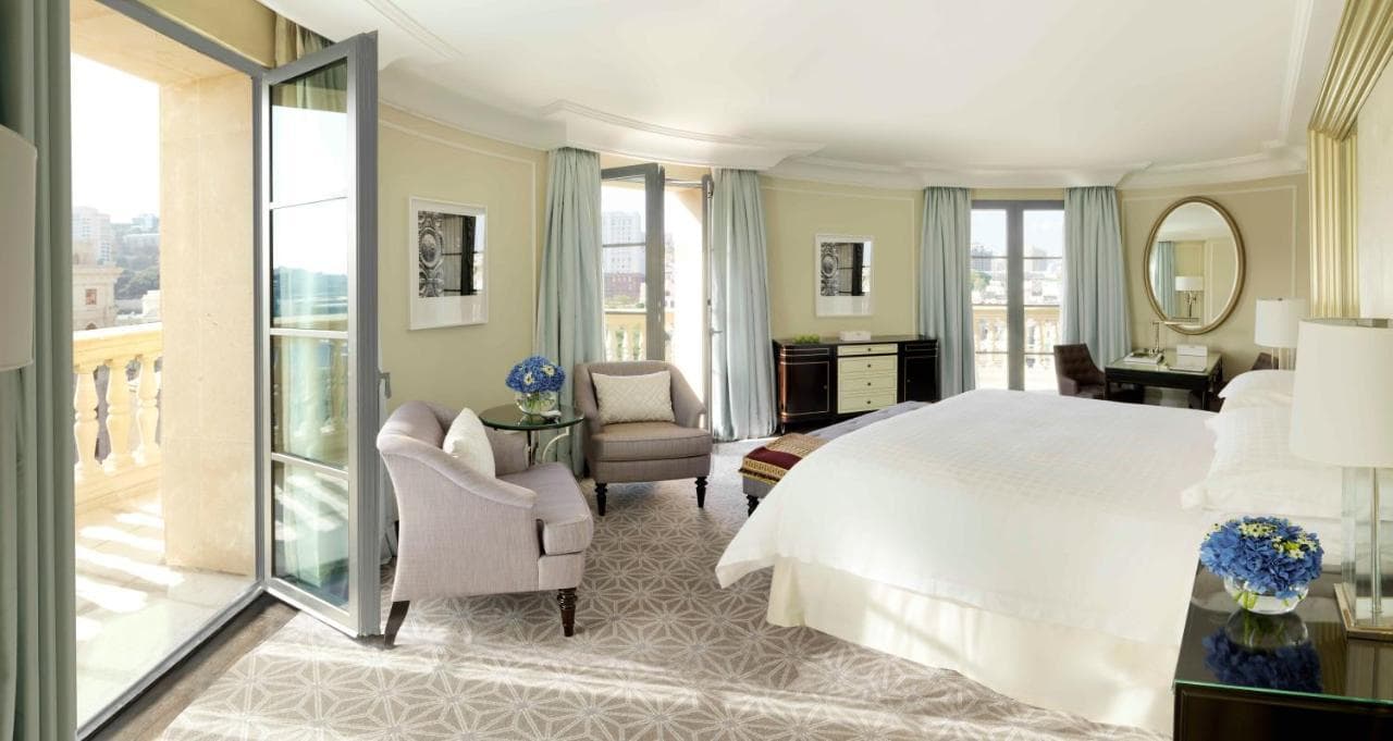 Four Seasons Hotel Baku