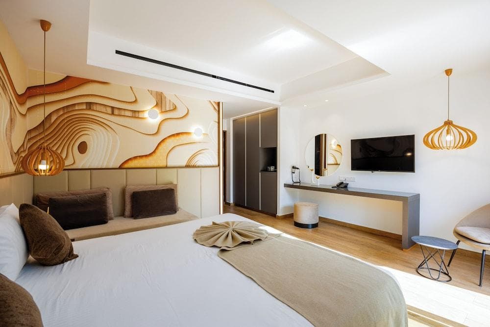 Melpoantia Luxury Apartments & Suites