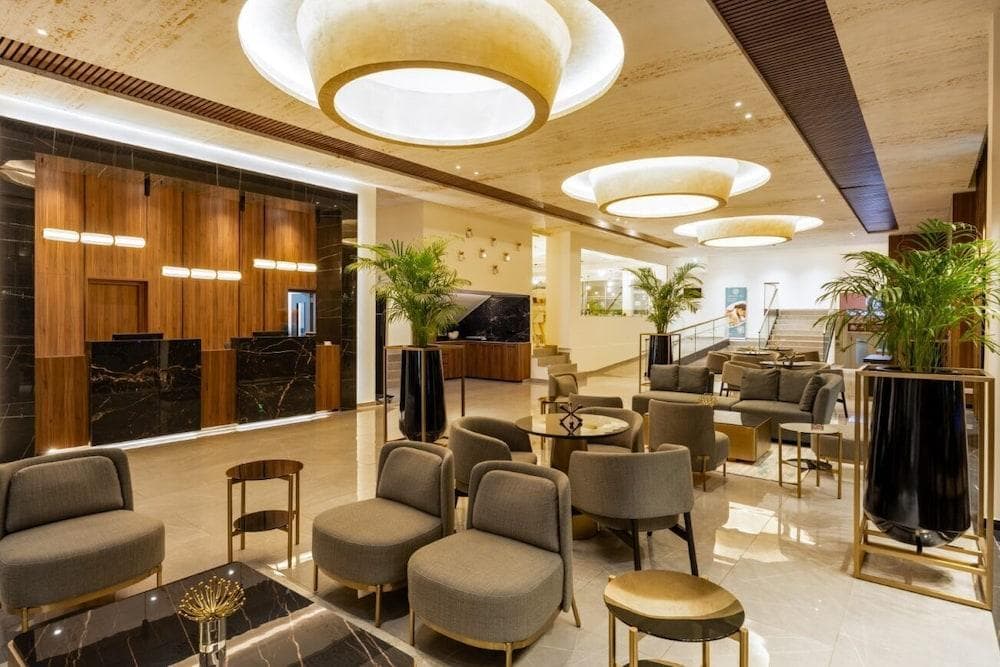 Melpoantia Luxury Apartments & Suites