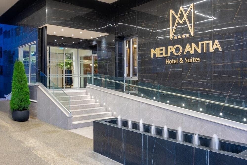 Melpoantia Luxury Apartments & Suites