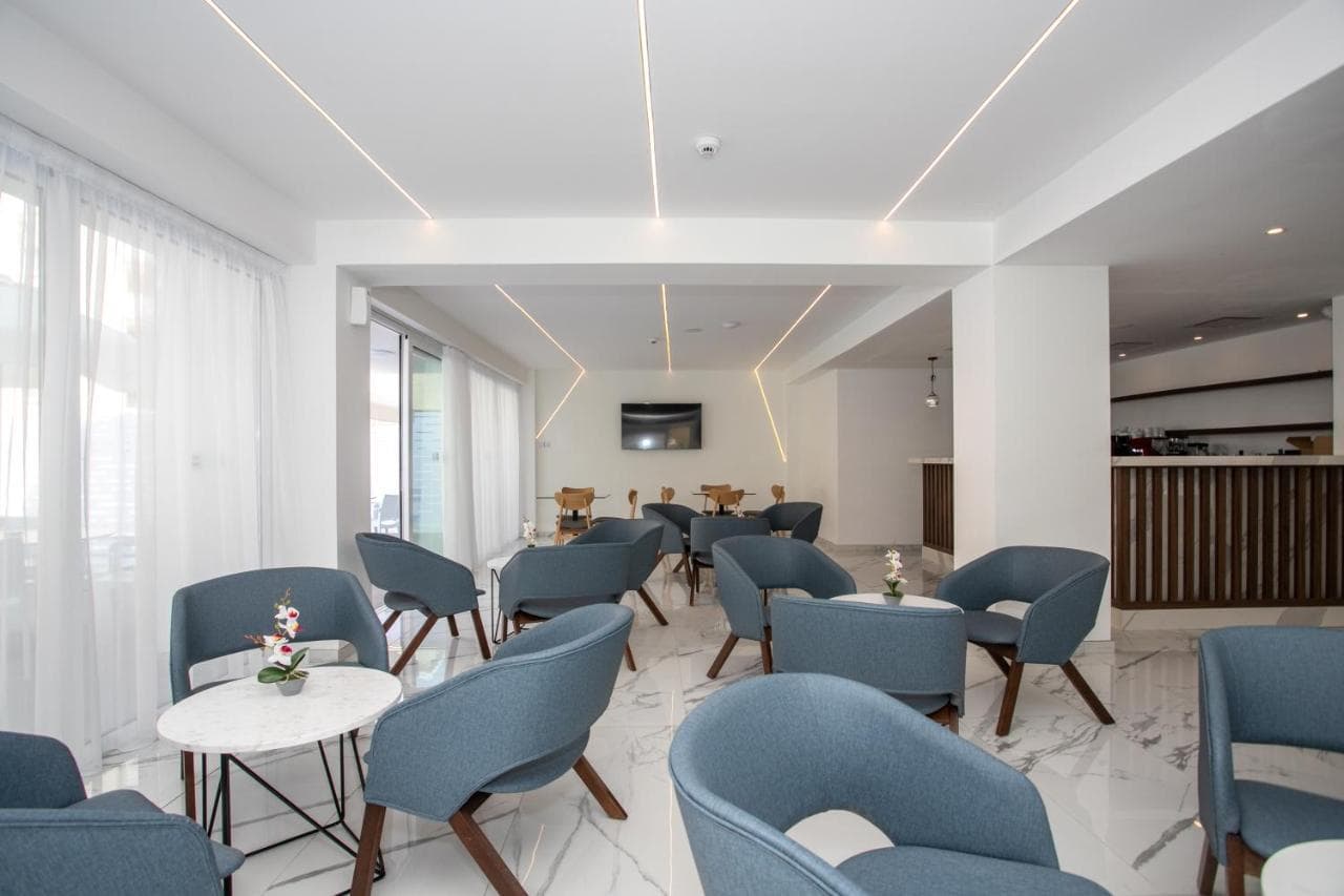 Best Western Plus Larco Hotel