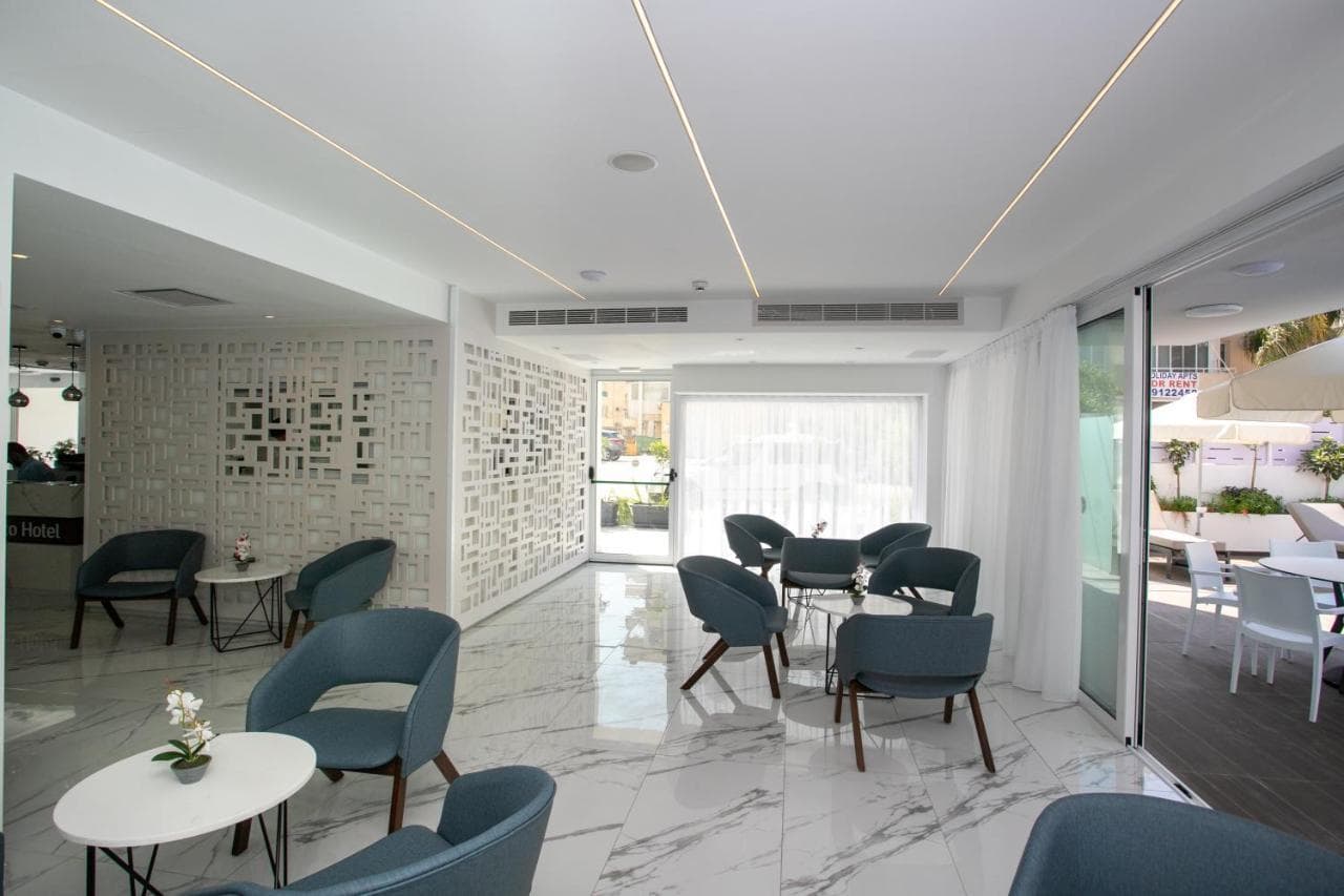 Best Western Plus Larco Hotel