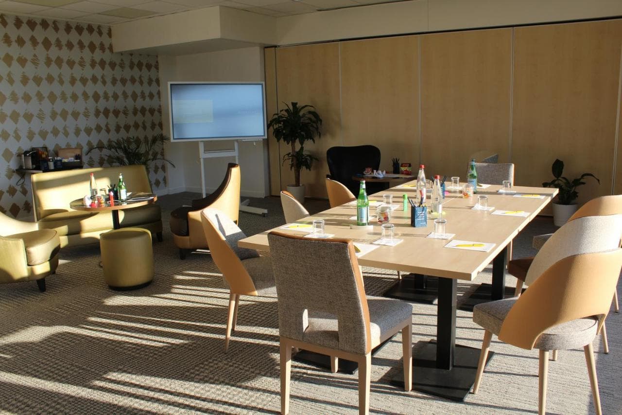 Golden Tulip Roissy Saint Witz