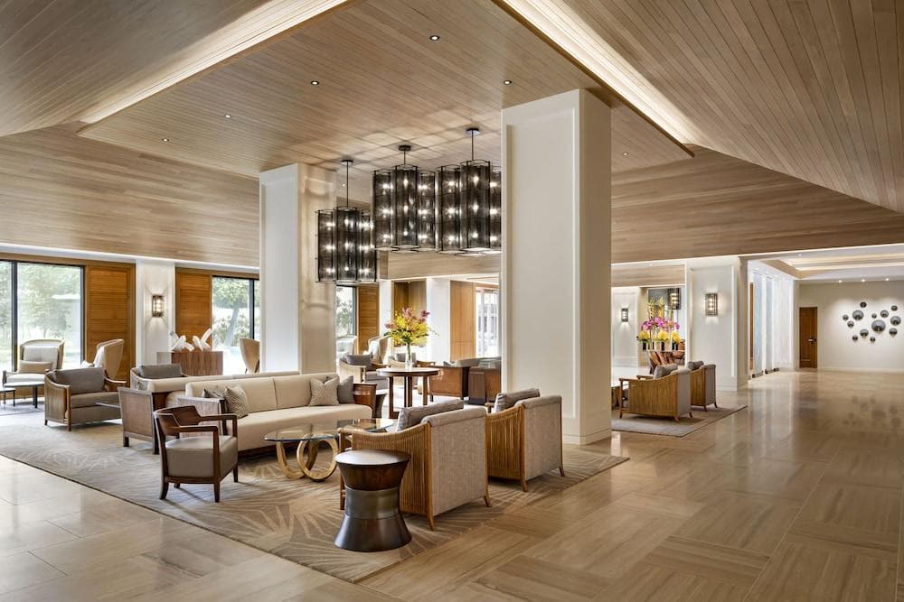 Halepuna Waikiki by Halekulani