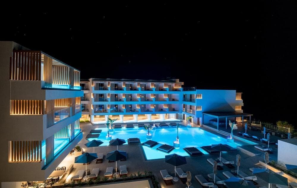 Akasha Beach Hotel & SPA