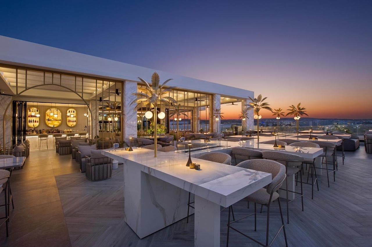 Adams Beach Hotel