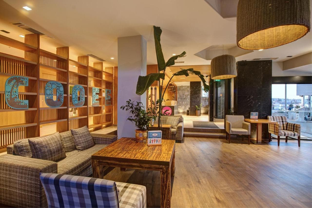 Palmera Beach Hotel & SPA (Adults only)