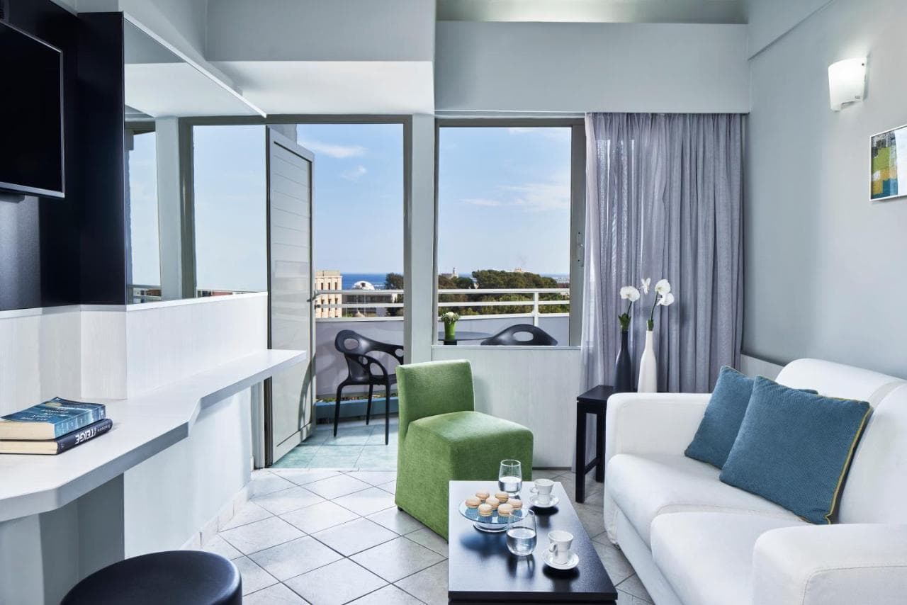 Aquamare City & Beach Hotel