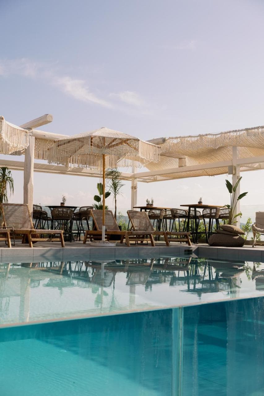 Las Hotel & SPA