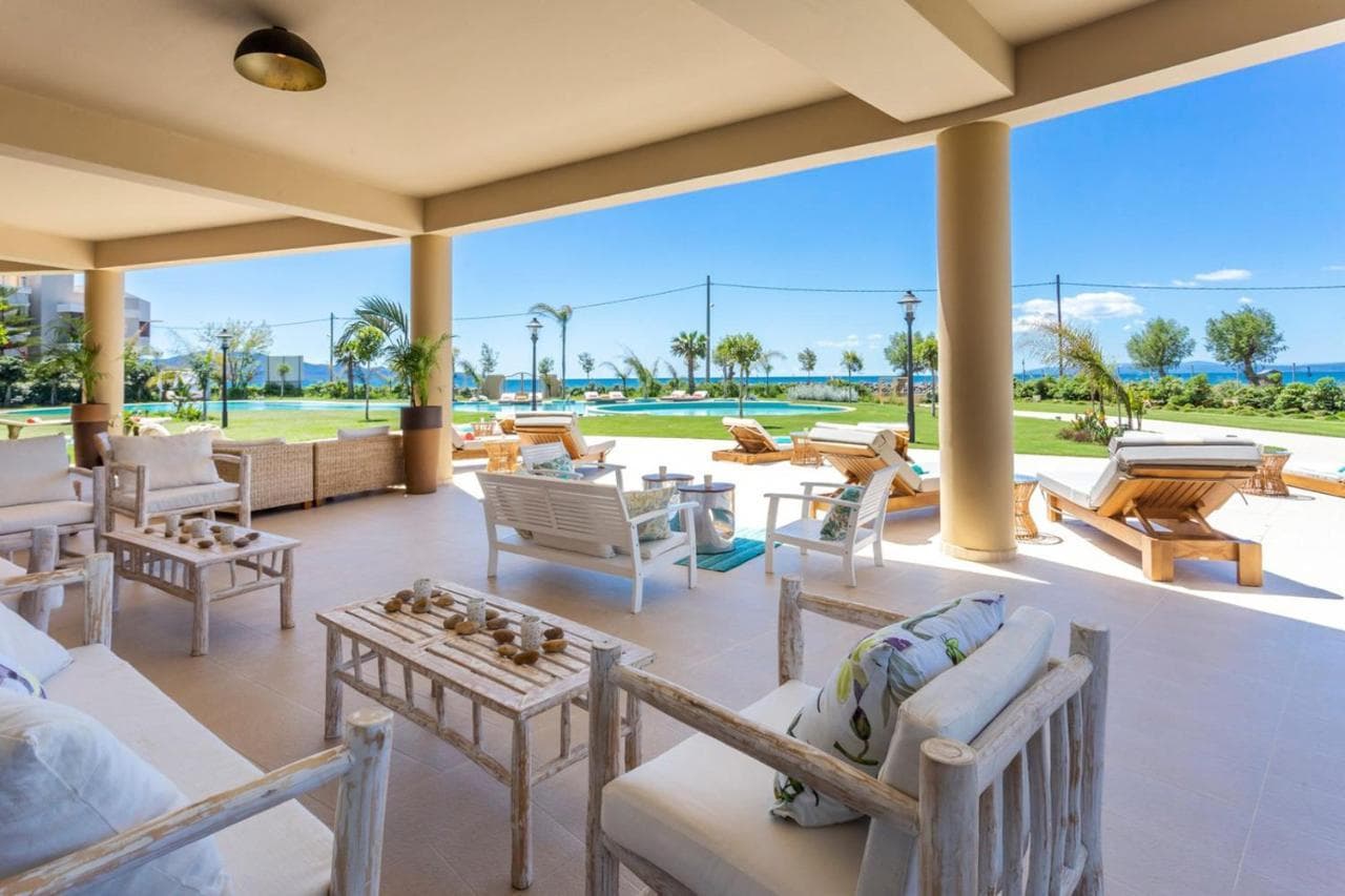 Elysian Luxury Hotel And SPA