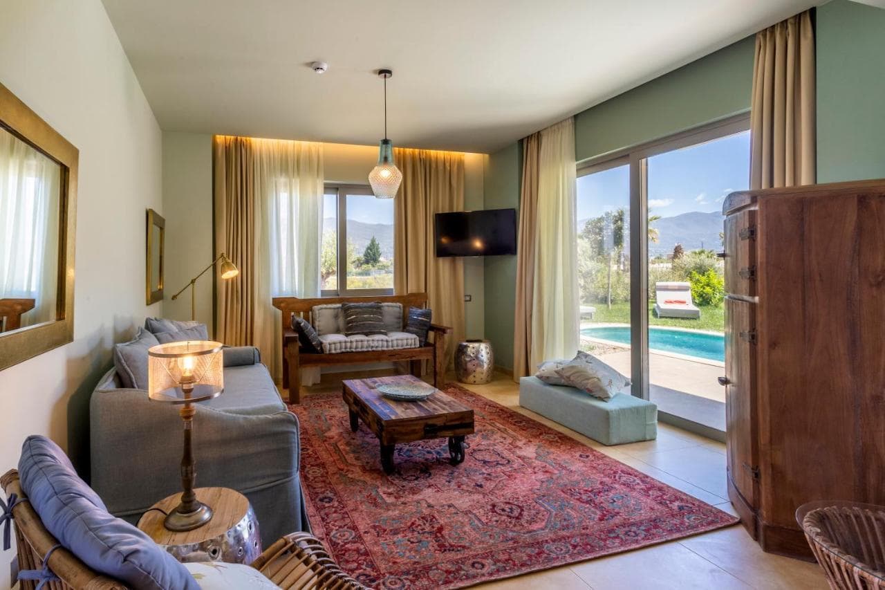 Elysian Luxury Hotel And SPA